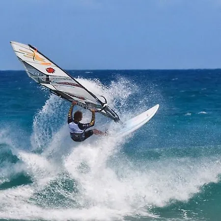Apartment On The Beach *