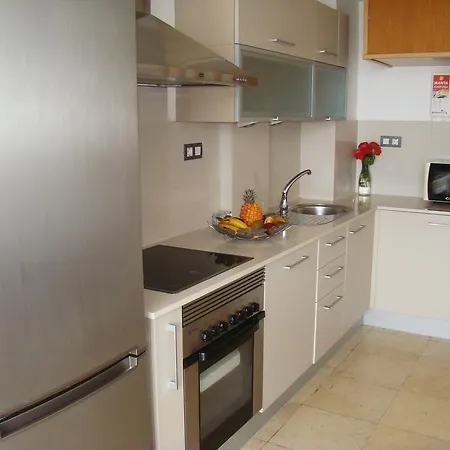 Apartment On The Beach *